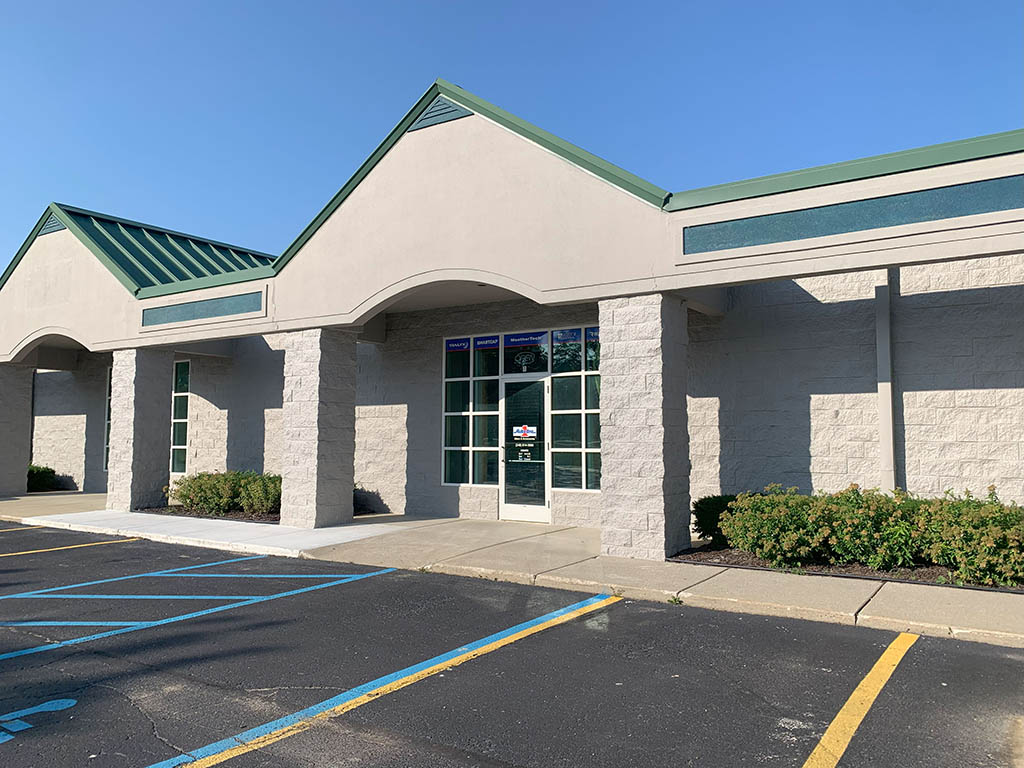 Auto One Oxford Parking Lot Lr