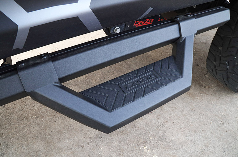Dee Zee Hex Steps